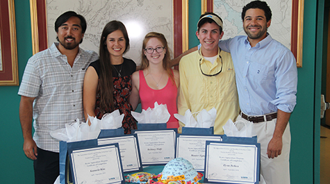 Oyster Aquaculture Interns